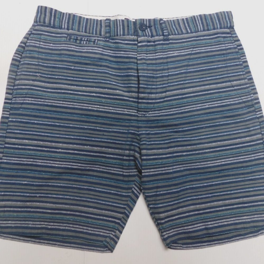 Grayers Chino Stripe Shorts Mens Size 36W Blue Horizontal